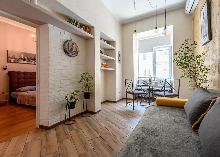 уютная недалеко от дерибасовской 公寓 敖德萨