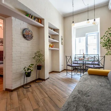 уютная недалеко от дерибасовской Daire Odessa